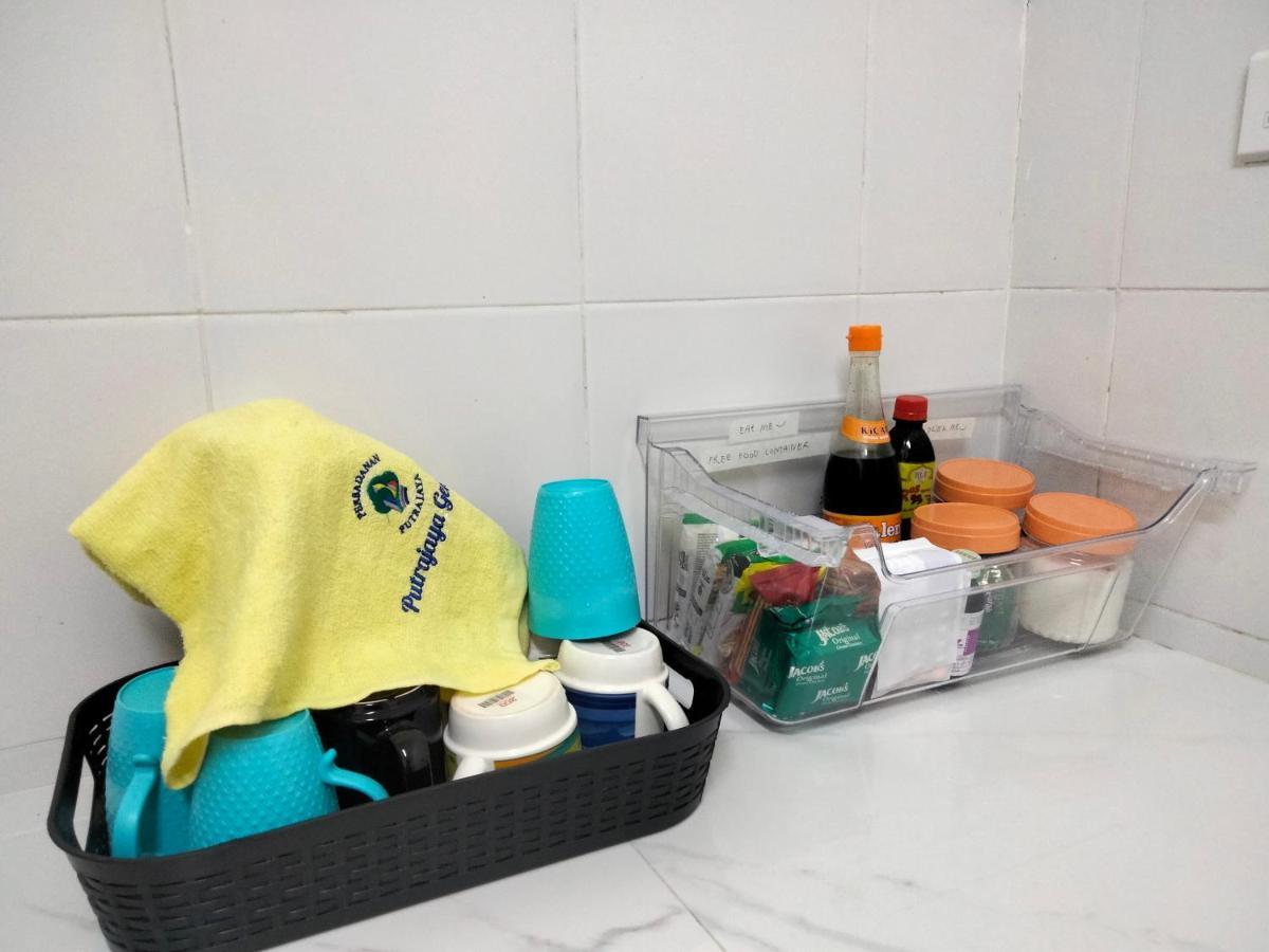 Abie'S Homestay Putrajaya Eksteriør billede